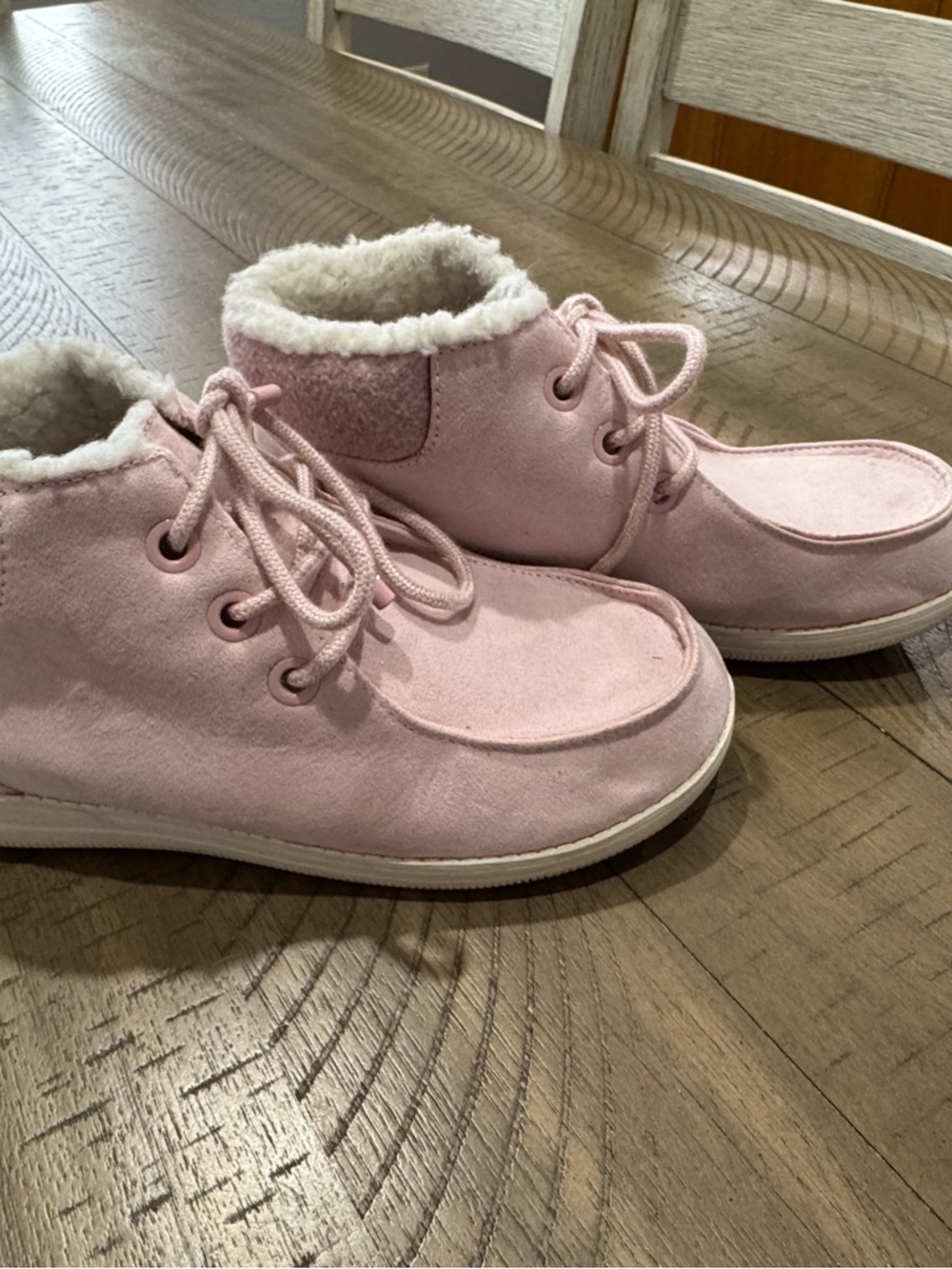 SO Pink Faux-Suede Lace-Up Kids Ankle Boots with Sherpa Collar